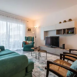 Caravelas 2-bedroom With Pool - 50m From The Apartment